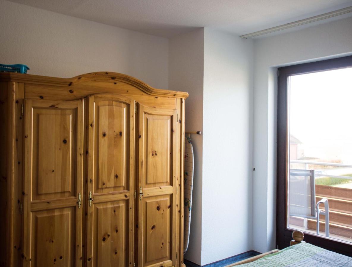 Ferienwohnungen Neue Tiefe - Wohnung Kleiderbügel Neue Tiefe Fehmarn Exterior foto