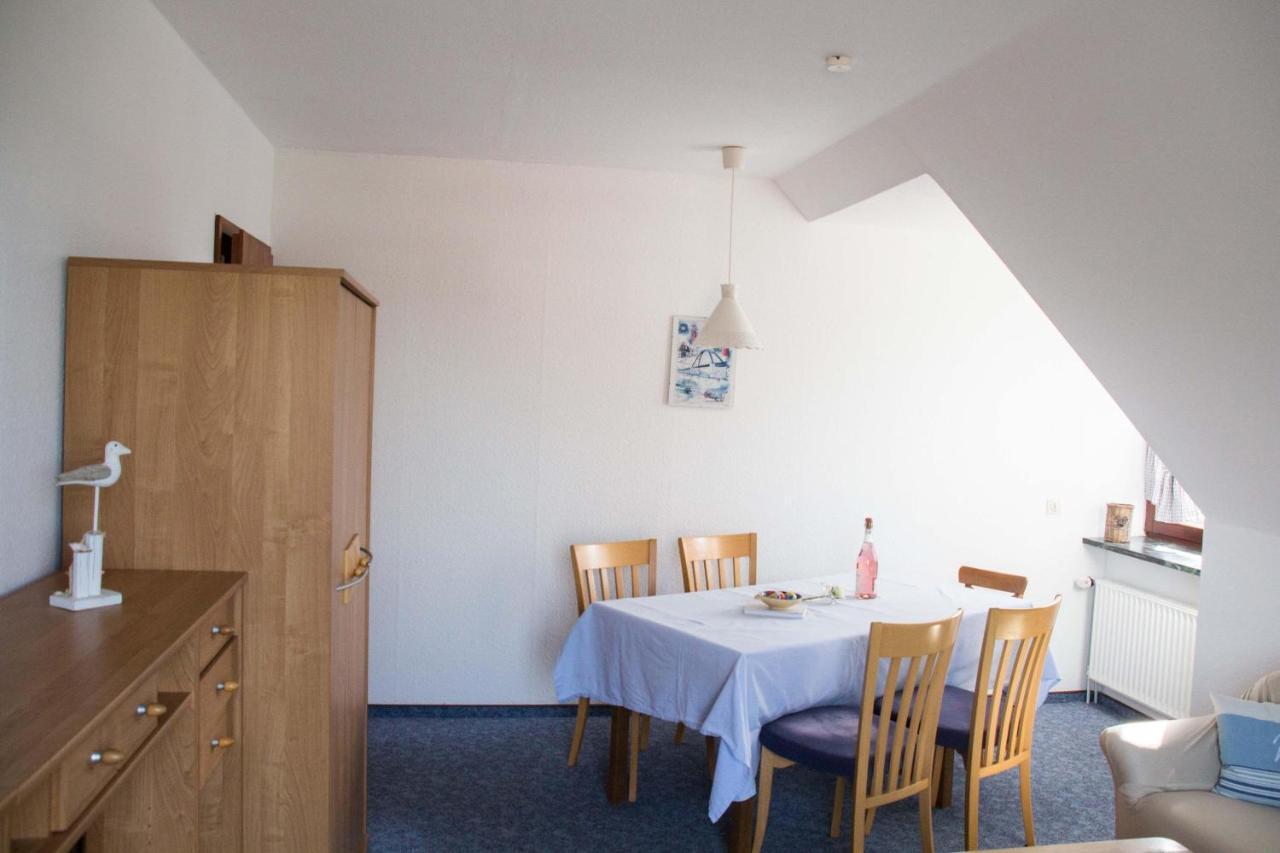 Ferienwohnungen Neue Tiefe - Wohnung Kleiderbügel Neue Tiefe Fehmarn Exterior foto